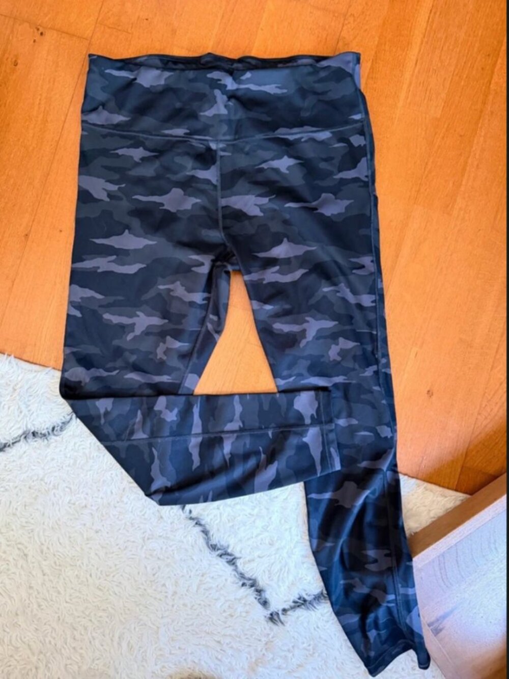 Athleta Ultimate Camo 7/8 Tight Size XLT XL Tall
